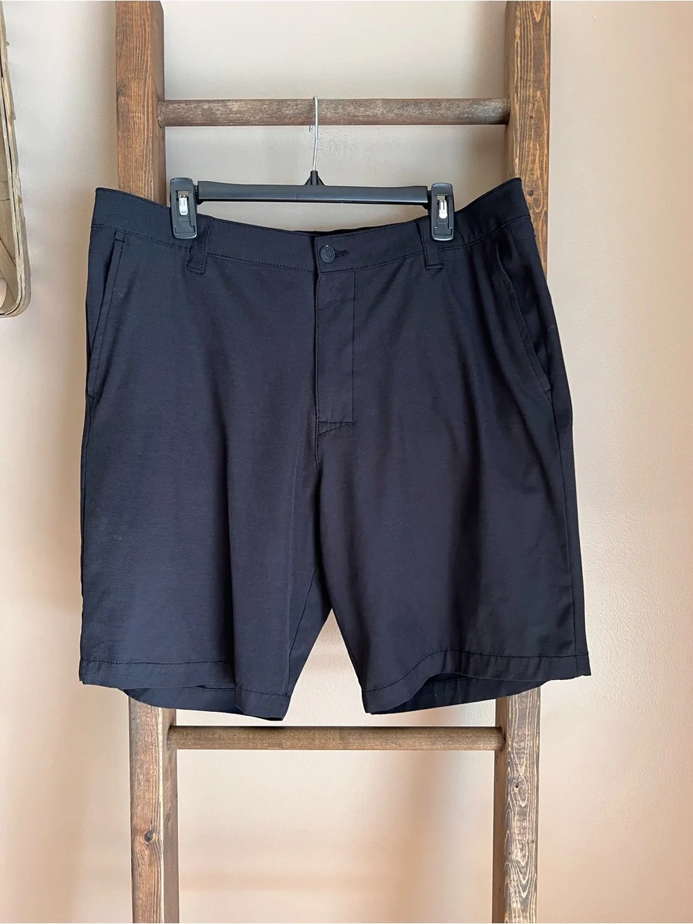 Banana Republic Men's Black Performance Shorts